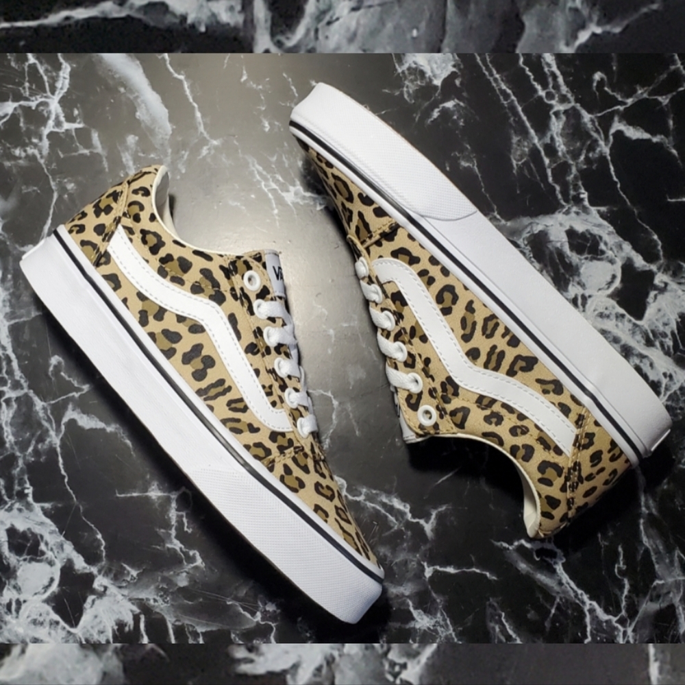 VANS Authentic Canvas Leopard Print Pattern Skate Shoes
